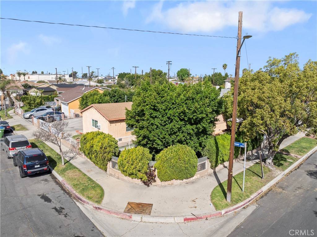 North Hollywood, CA 91605,7735 Lemp AVE