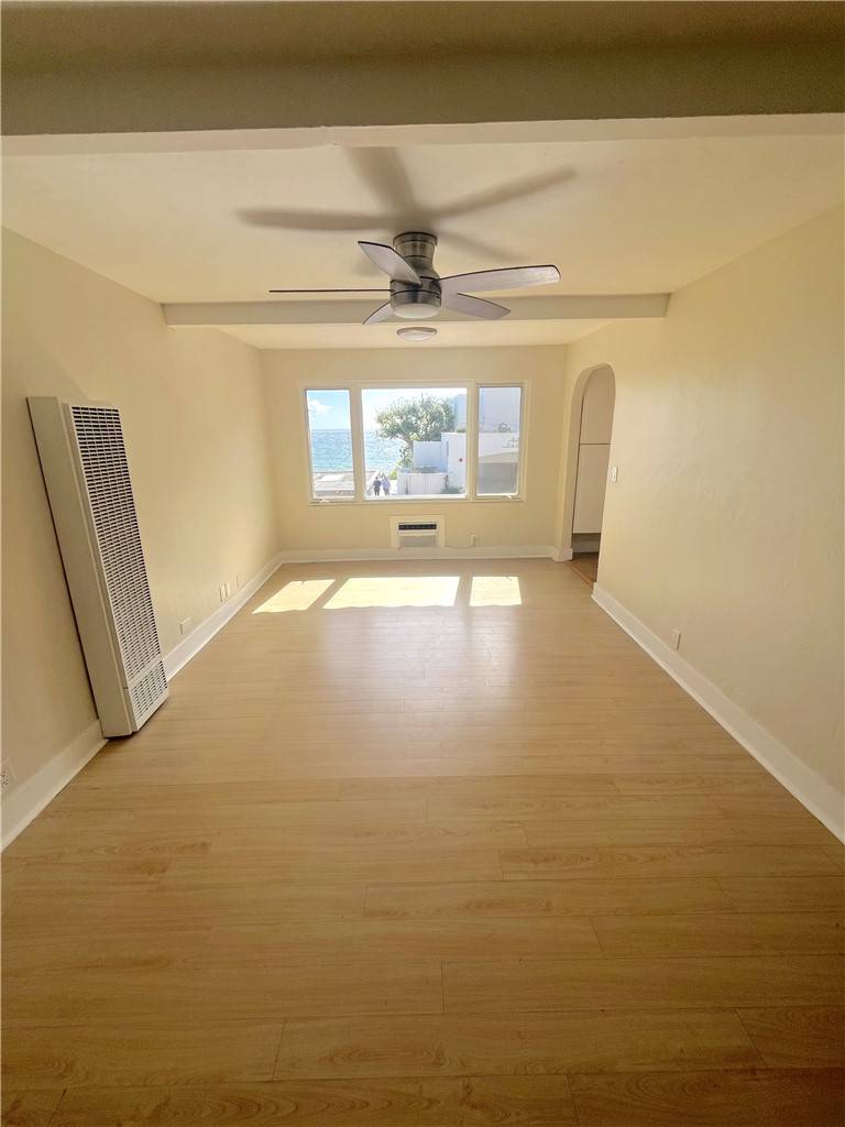 Laguna Beach, CA 92651,212 N Coast HWY #5