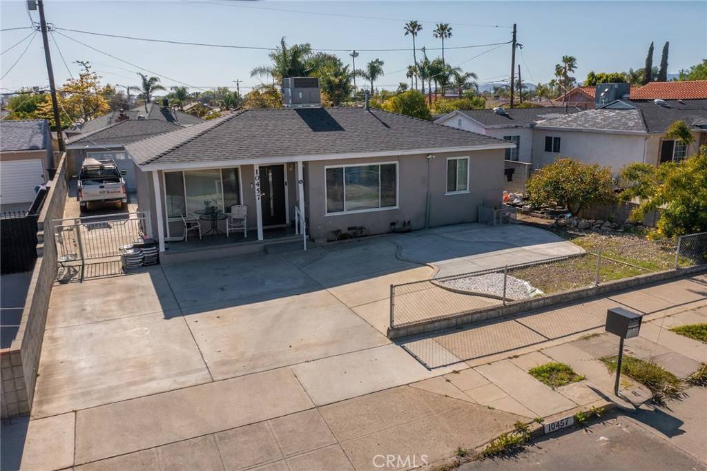 Arleta, CA 91331,10457 Sharp Ave
