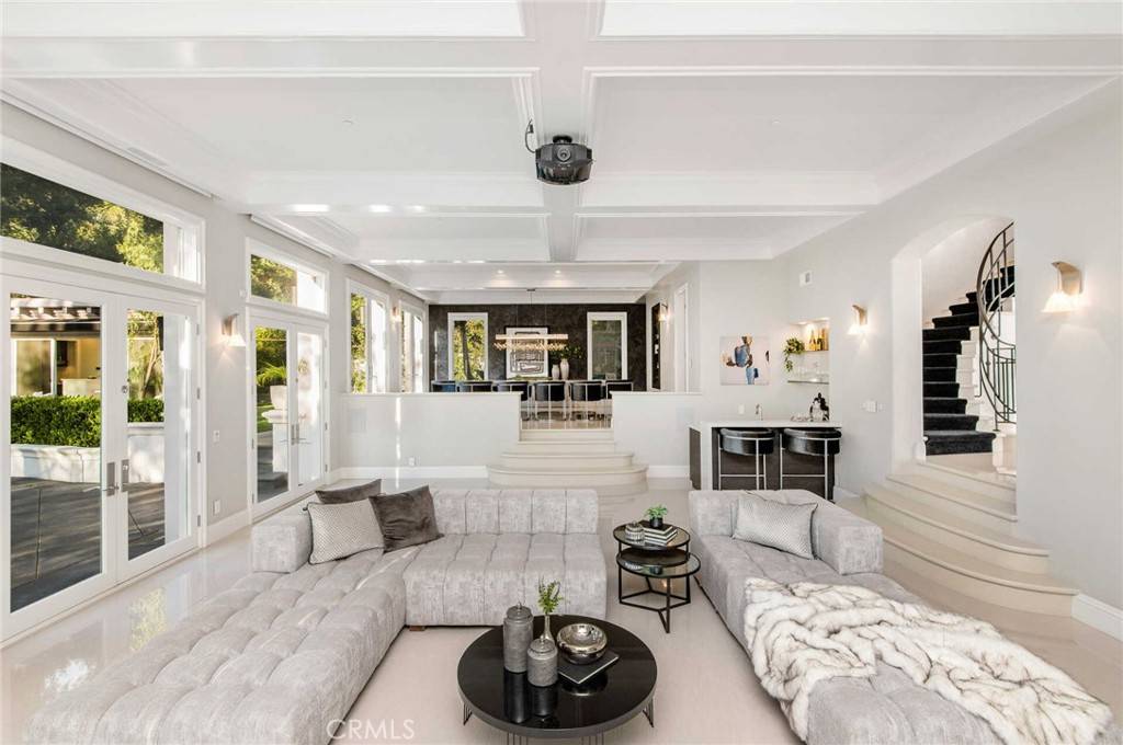 1756 Clear View DR Beverly Hills, CA 90210