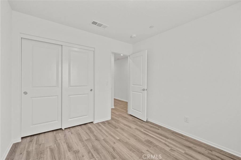 44151 Moccasin Place Lancaster, CA 93536
