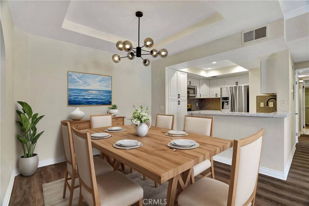 Sherman Oaks, CA 91403,14960 Dickens ST #307
