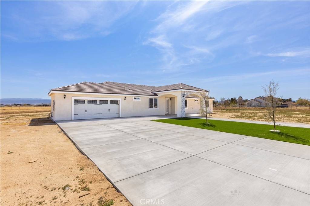 Lancaster, CA 93536,8546 avenue D4
