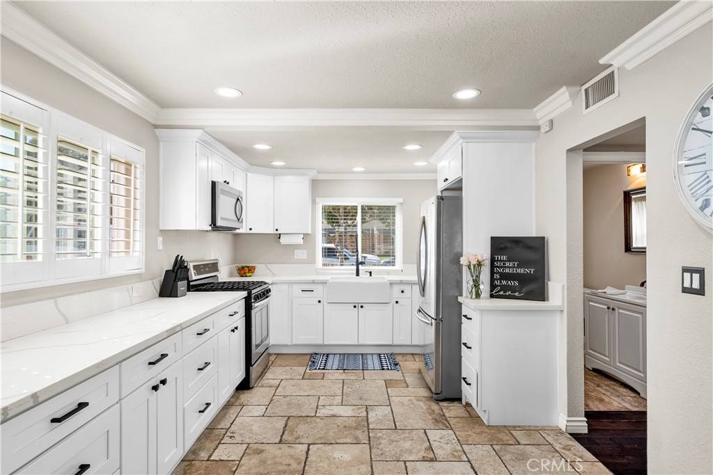Simi Valley, CA 93065,2095 Morley ST