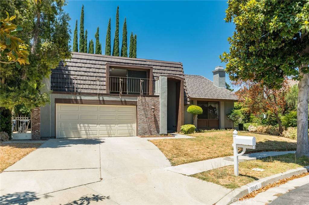 Chatsworth, CA 91311,10041 Hanna AVE