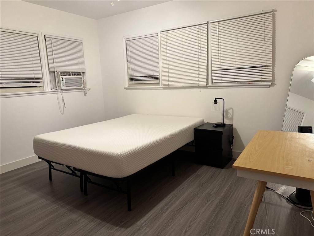 Valley Village, CA 91607,5628 Whitsett AVE