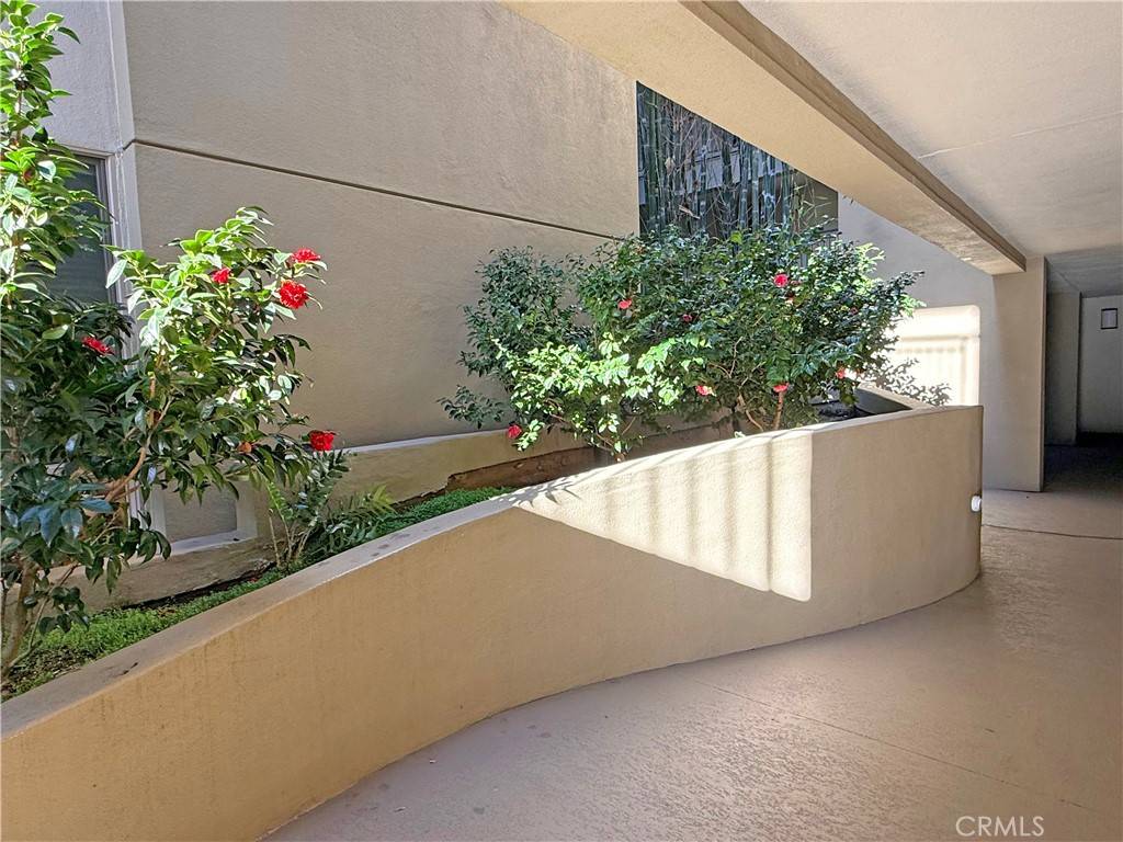 Playa Vista, CA 90094,13044 Pacific Promenade #128