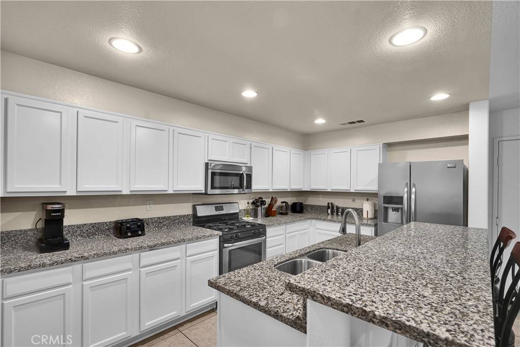 Palmdale, CA 93550,2657 Greenwood CT