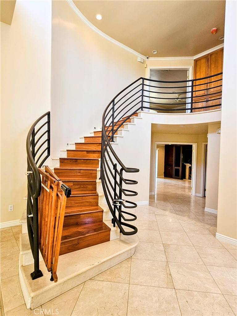 Porter Ranch, CA 91326,18521 Calle Vista CIR