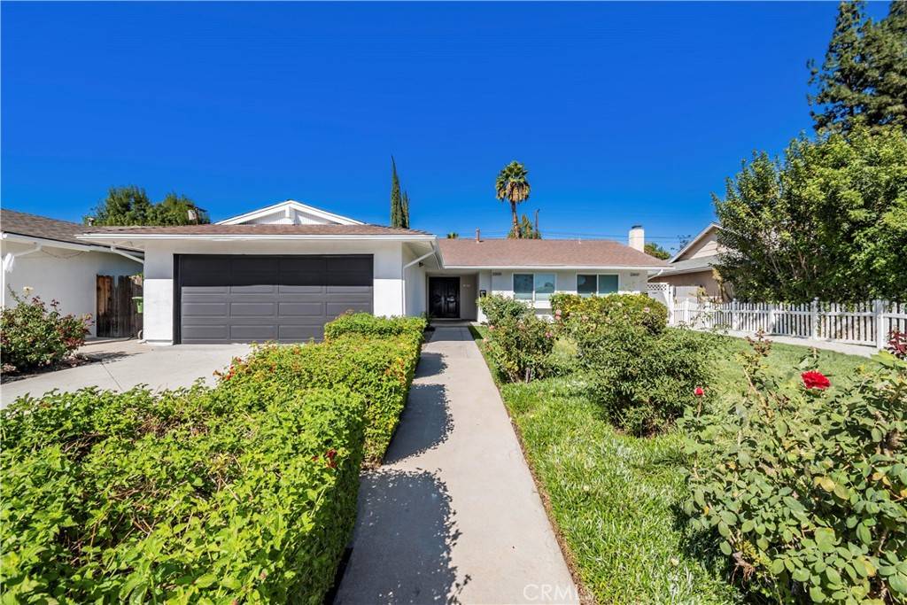 West Hills, CA 91304,22655 Strathern ST