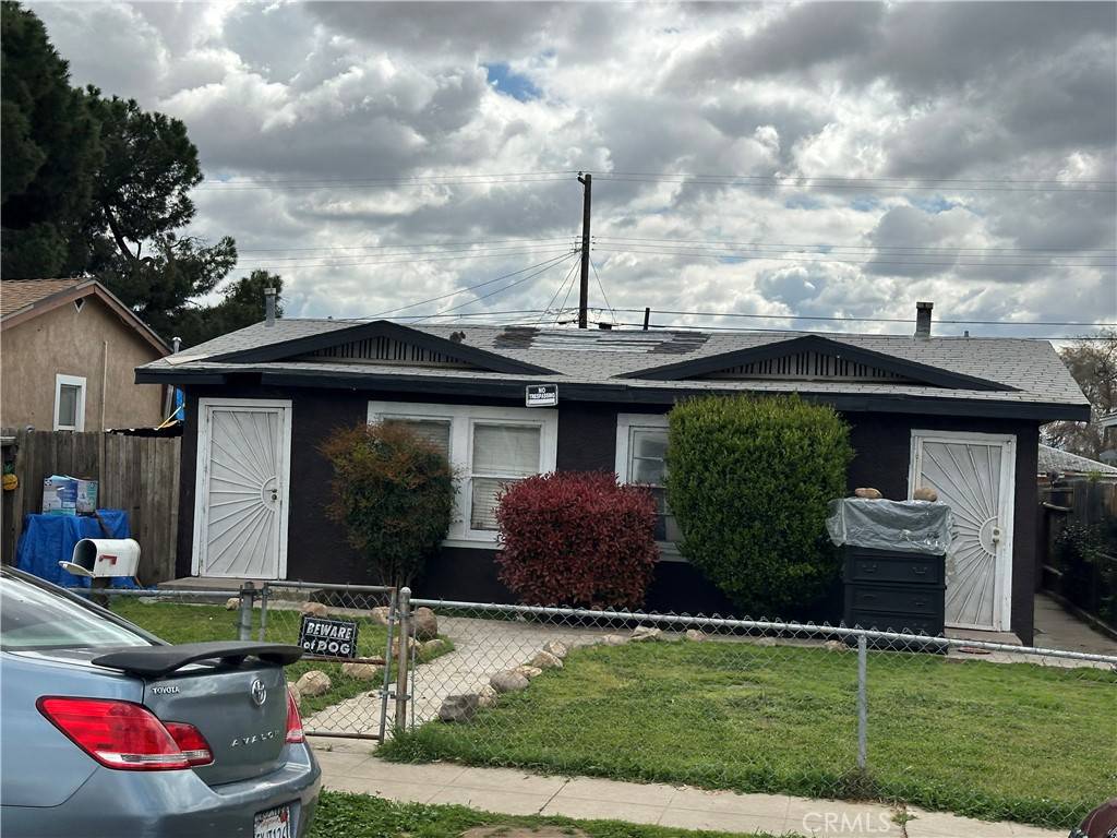 Bakersfield, CA 93308,407 1/2 Washington AVE