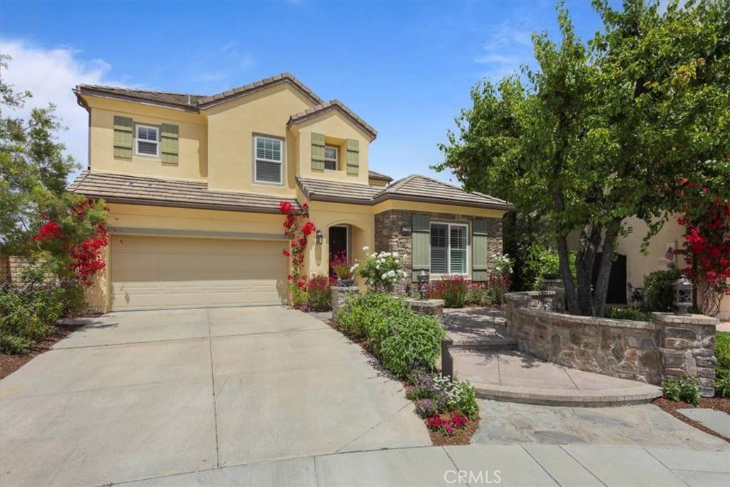 Valencia, CA 91381,27086 Maple Tree CT