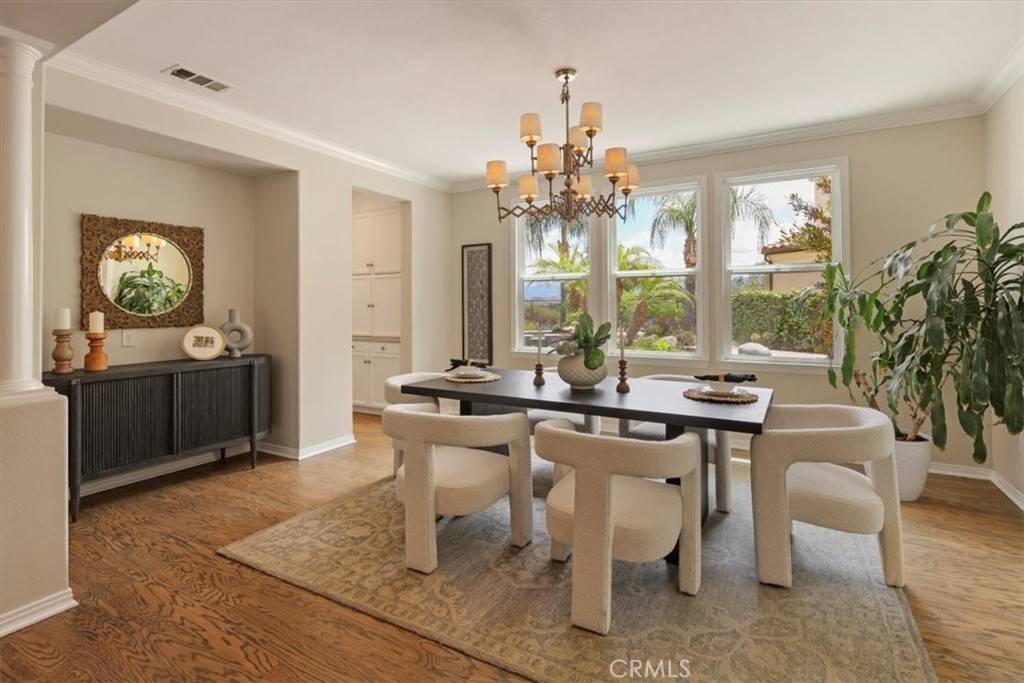Valencia, CA 91381,27086 Maple Tree CT
