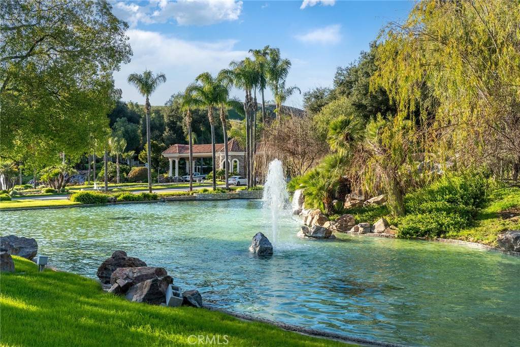 Calabasas, CA 91302,5451 Newcastle LN