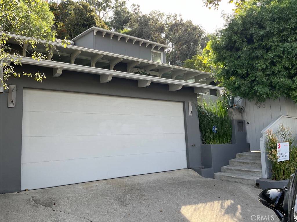 Santa Monica, CA 90402,420 Entrada DR