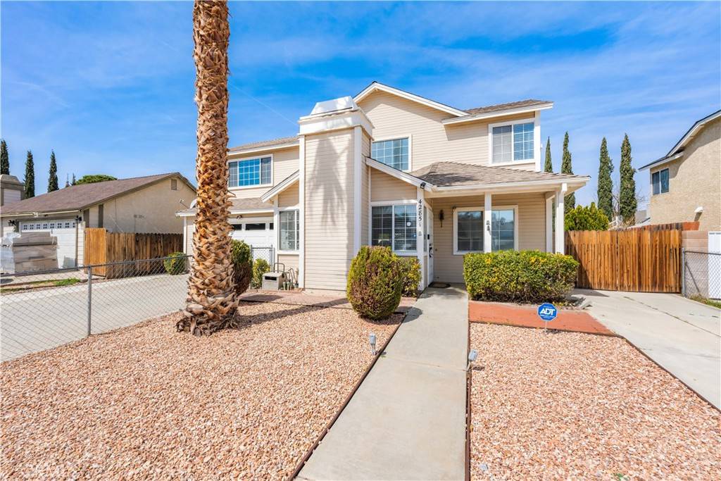 Lancaster, CA 93536,42851 Lemonwood DR