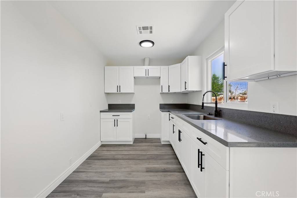 Lancaster, CA 93535,2209 Rosewood AVE