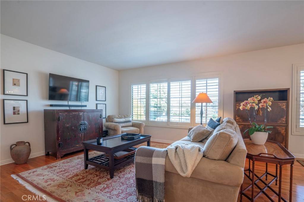Studio City, CA 91604,12107 Valleyheart DR #1