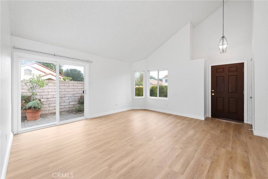 Simi Valley, CA 93063,5279 Rainwood ST