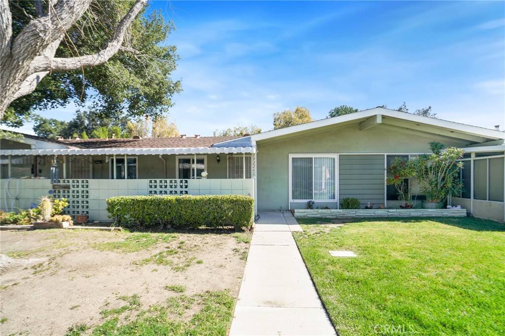 Newhall, CA 91321,19226 Avenue Of The Oaks #C