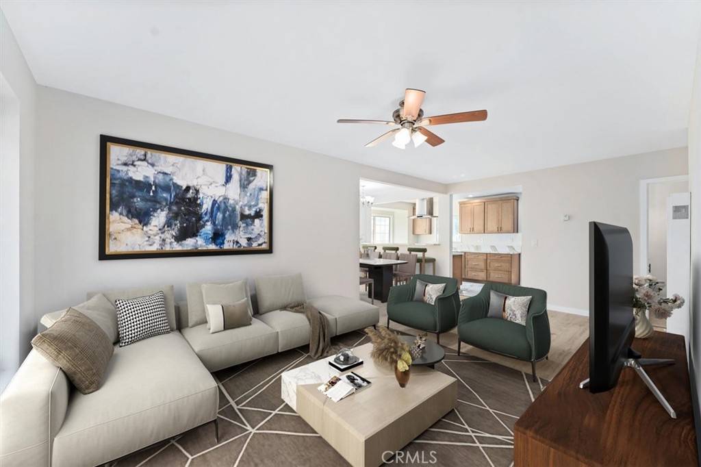 Long Beach, CA 90805,1672 E Phillips ST