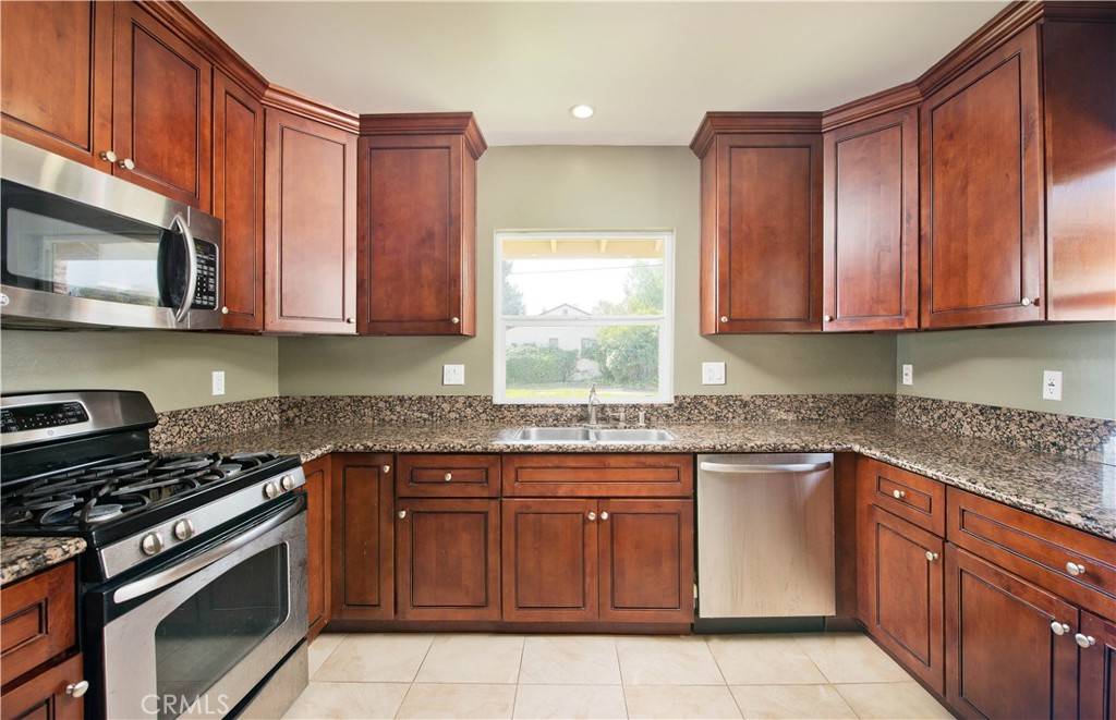 Encino, CA 91316,17561 Bullock ST