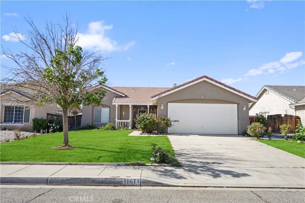 Adelanto, CA 92301,11671 Oxford CT
