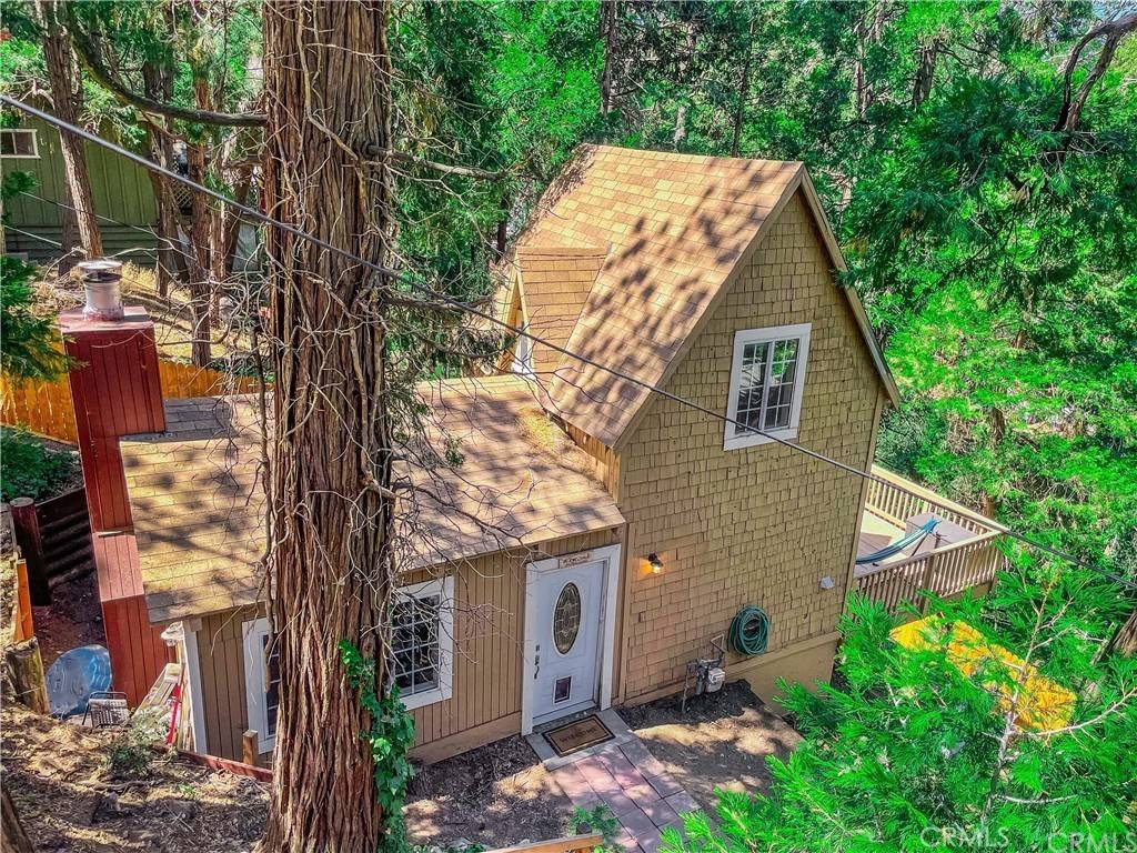 Crestline, CA 92325,23624 Scenic DR