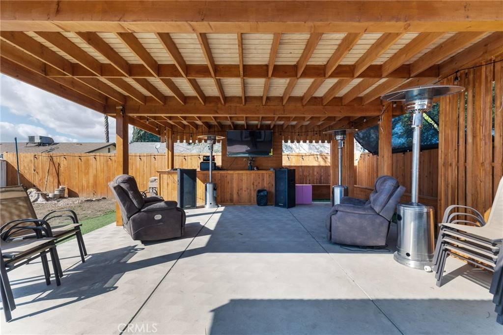 Bakersfield, CA 93304,2400 Miria DR