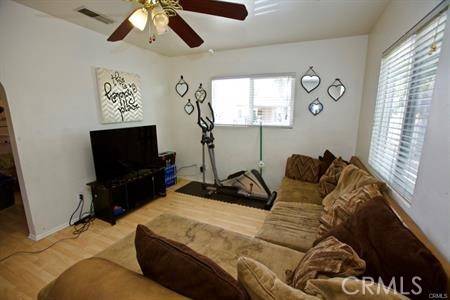 Pacoima, CA 91331,13160 Carl ST