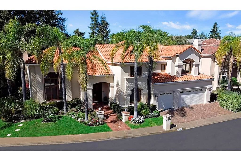 Woodland Hills, CA 91367,24925 Vista Verenda