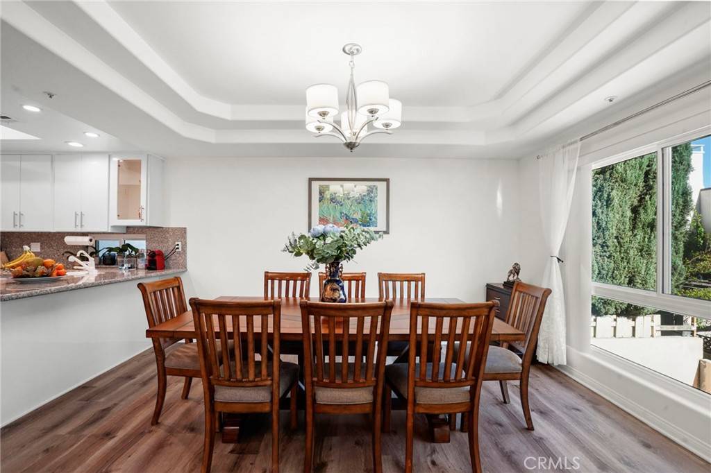 Encino, CA 91316,5224 Zelzah AVE #108