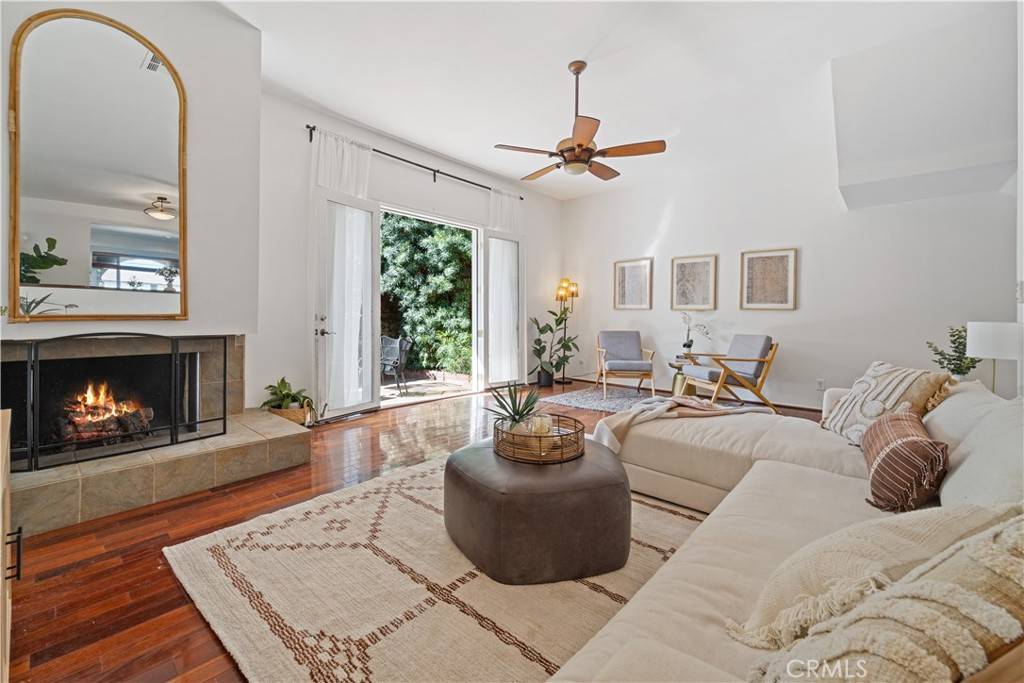 Encino, CA 91316,5257 Newcastle AVE #3