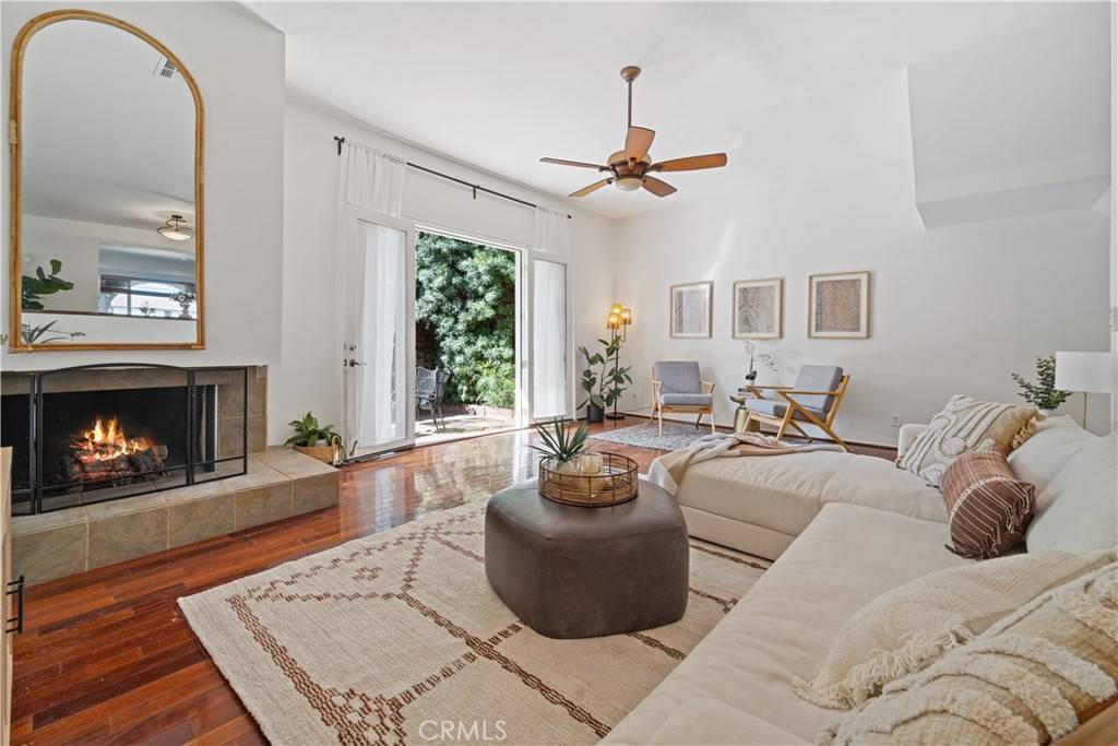 Encino, CA 91316,5257 Newcastle AVE #3