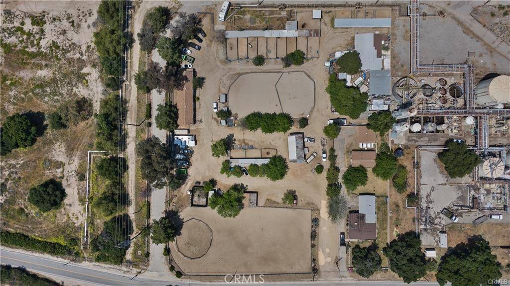 Newhall, CA 91321,20821 Placerita Canyon RD