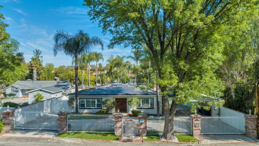 Woodland Hills, CA 91367,22209 Dolorosa ST