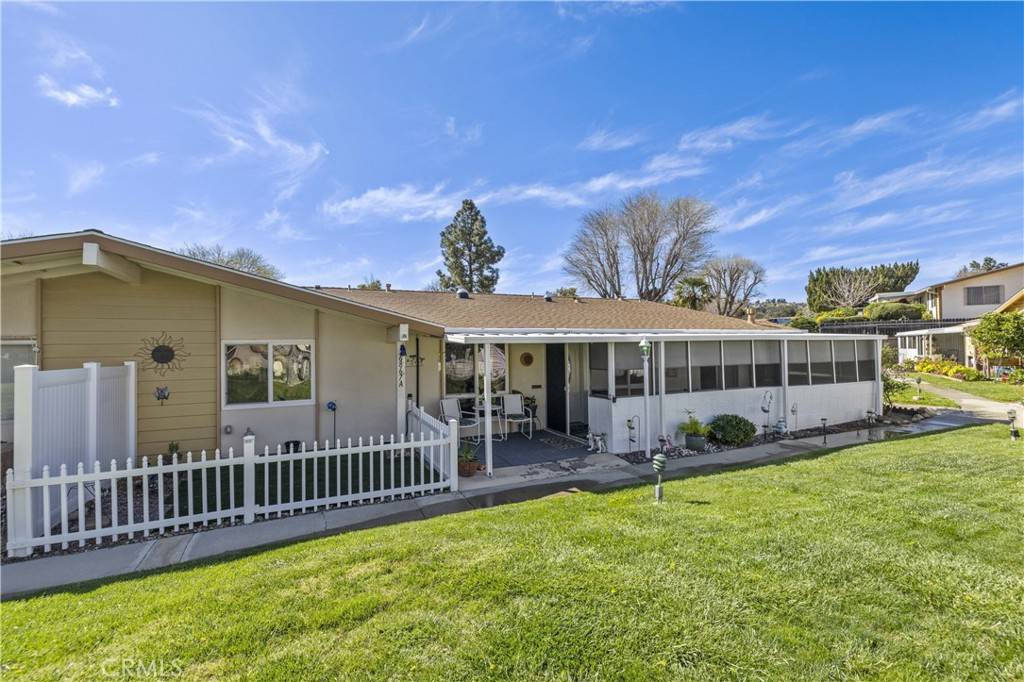 Newhall, CA 91321,26867 Avenue Of The Oaks #A