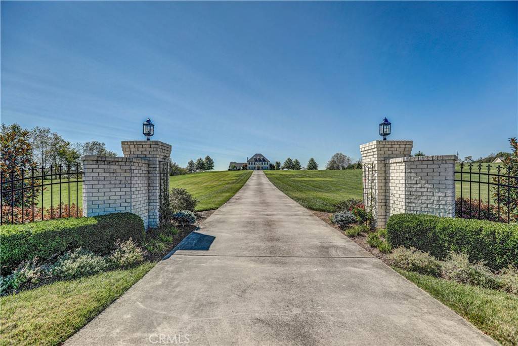 Outside Area (outside Ca), TN 37659,2644 Highway 81, Jonesborough