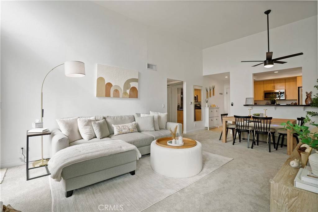 Canoga Park, CA 91304,7826 Topanga Canyon BLVD #301