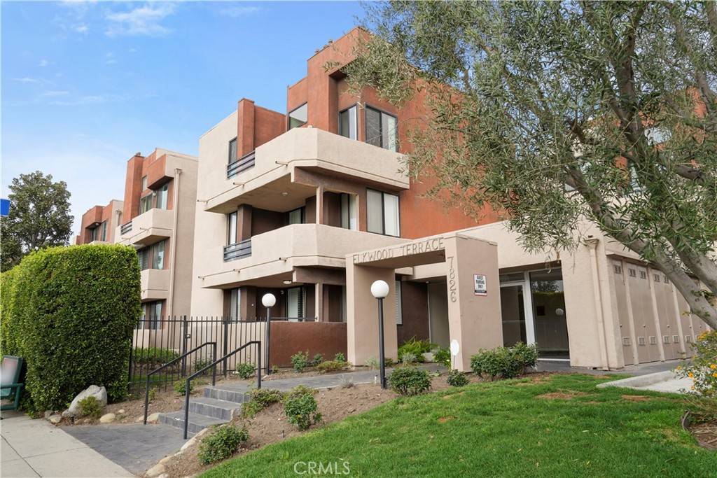 Canoga Park, CA 91304,7826 Topanga Canyon BLVD #301