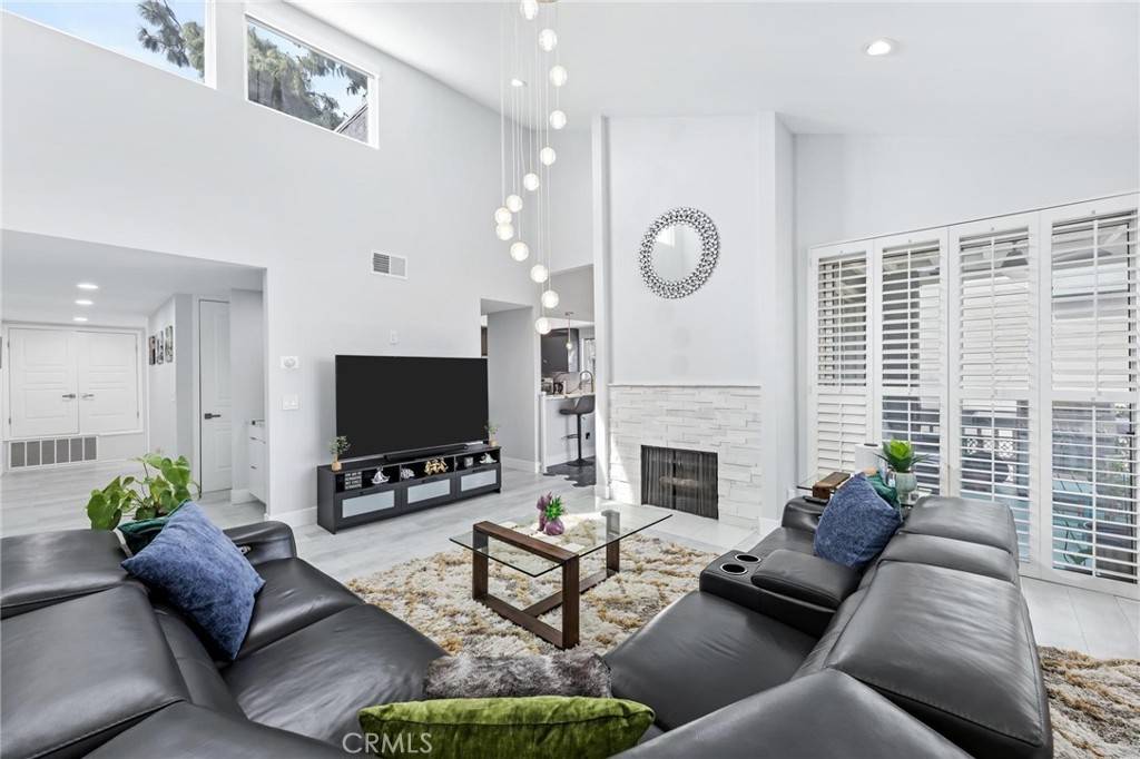 Encino, CA 91316,17711 Margate ST #316