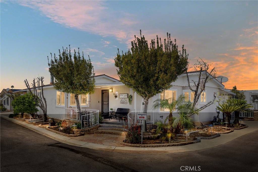Bakersfield, CA 93307,6000 E Brundage LN #15