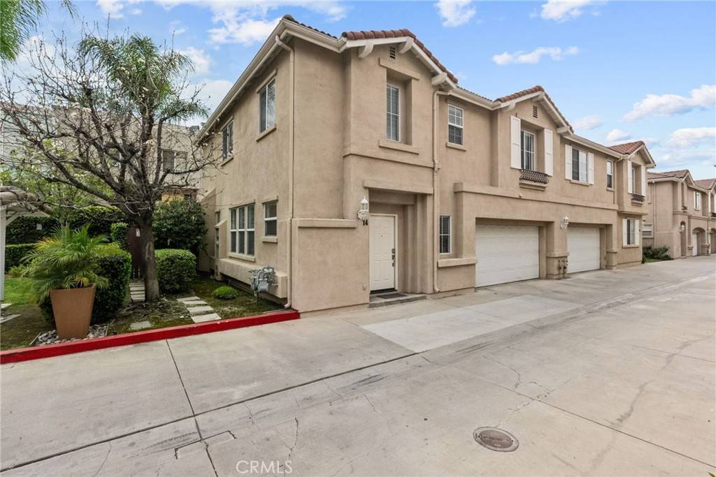 Tarzana, CA 91356,5616 Etiwanda Avenue #14