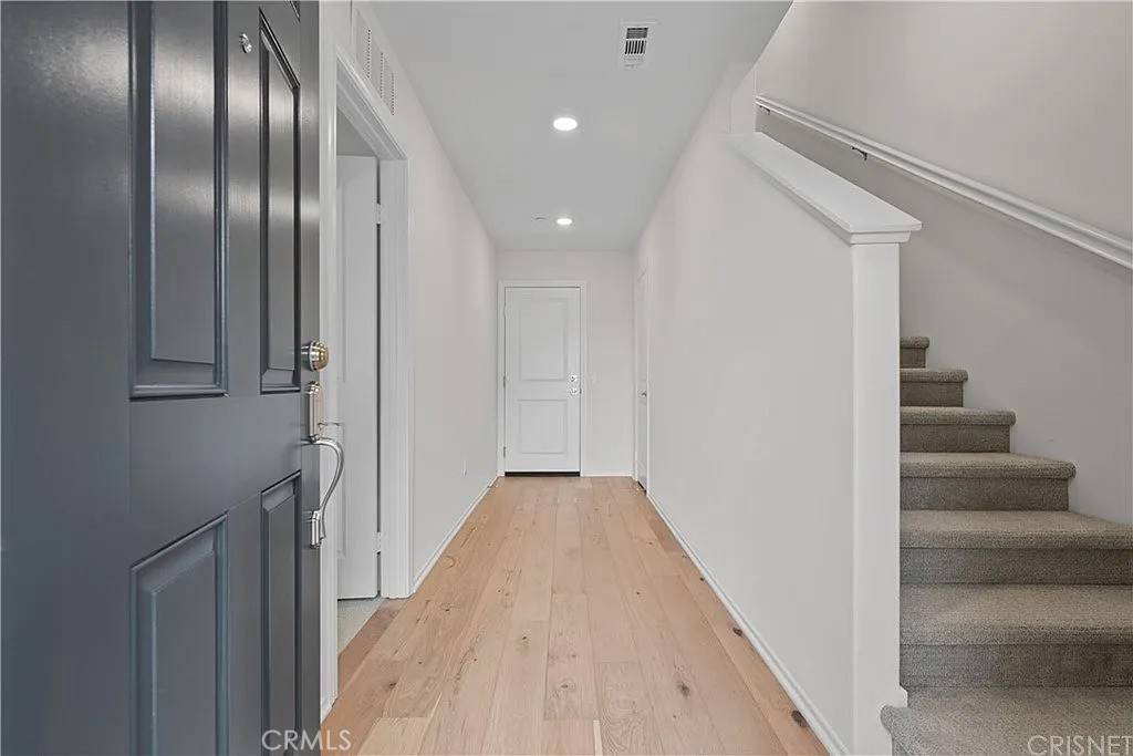Inglewood, CA 90301,601 Daniel Freeman CIR