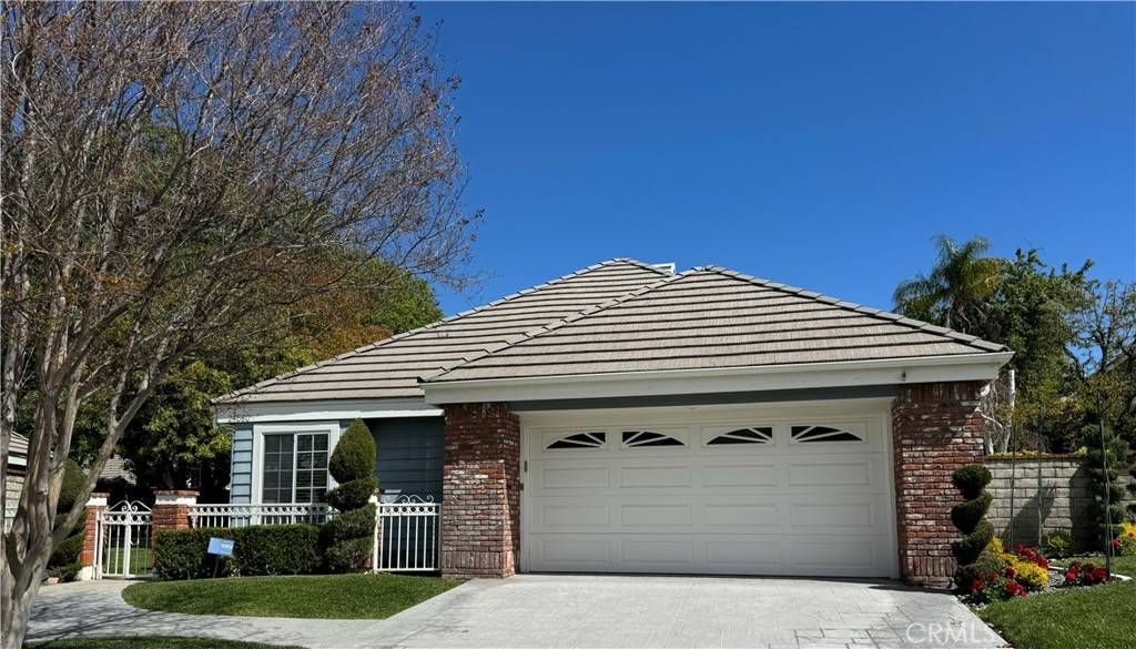 Valencia, CA 91355,24560 Lorikeet LN