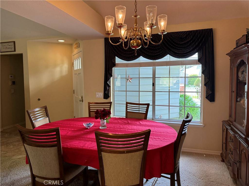 Valencia, CA 91355,24560 Lorikeet LN