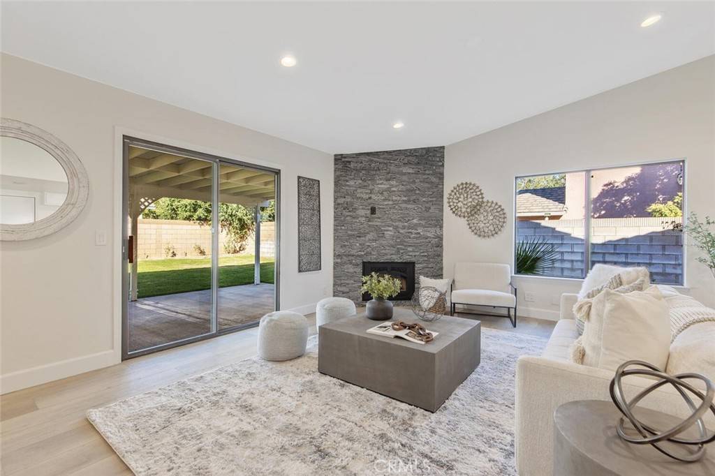 Quartz Hill, CA 93536,4553 W Avenue L10