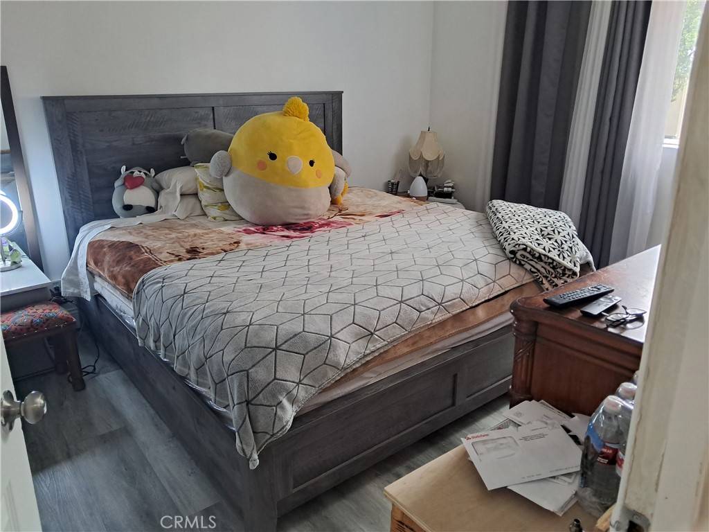 Pacoima, CA 91331,12601 Van Nuys BLVD #220