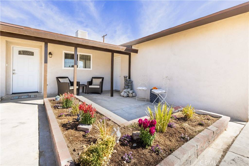 Rosamond, CA 93560,1579 Monte Vista AVE