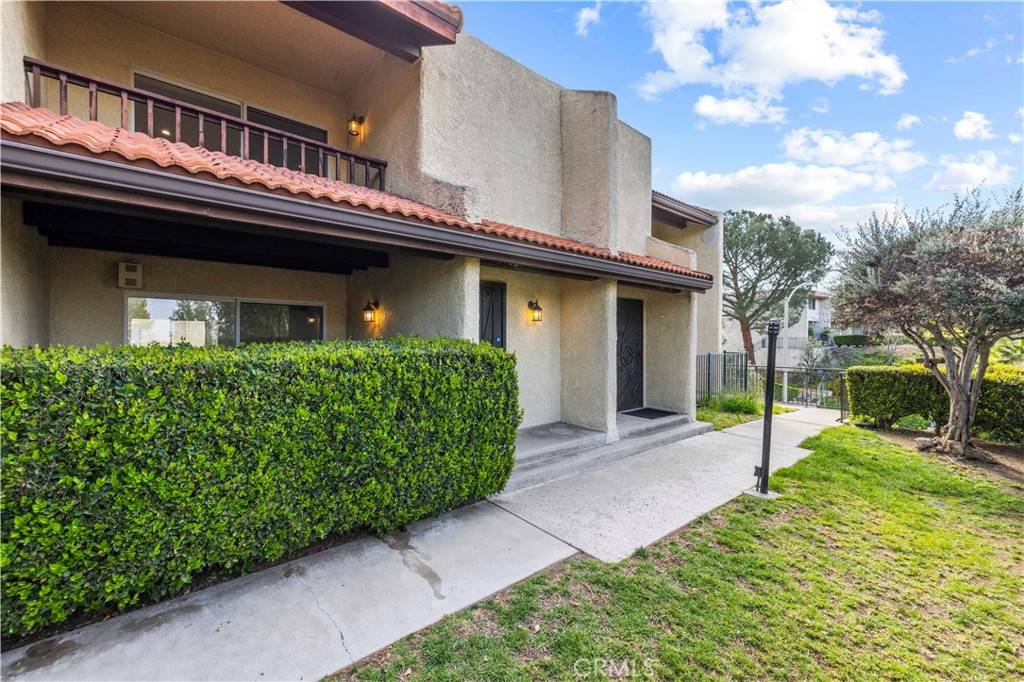 Burbank, CA 91504,9702 Via Roma